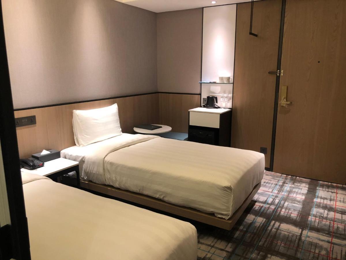 Hotel Midtown Richardson Тайбей Екстер'єр фото